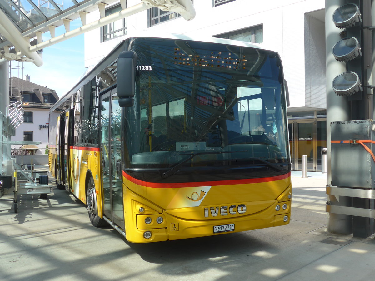 (219'758) - PostAuto Graubnden - GR 179'714 - Iveco am 16. August 2020 in Chur, Postautostation