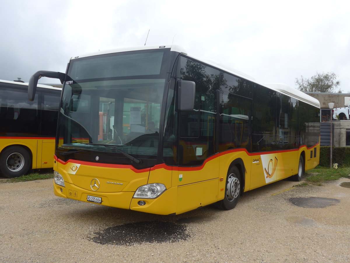 (220'283) - CarPostal Ouest - VD 205'664 - Mercedes am 30. August 2020 in Yverdon, Garage