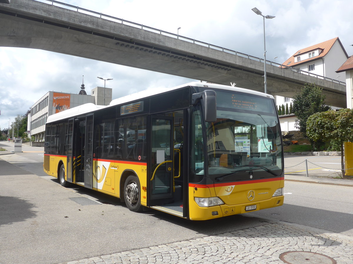 (220'396) - TSPG Sainelgier - JU 1939 - Mercedes am 31. August 2020 beim Bahnhof Tramelan