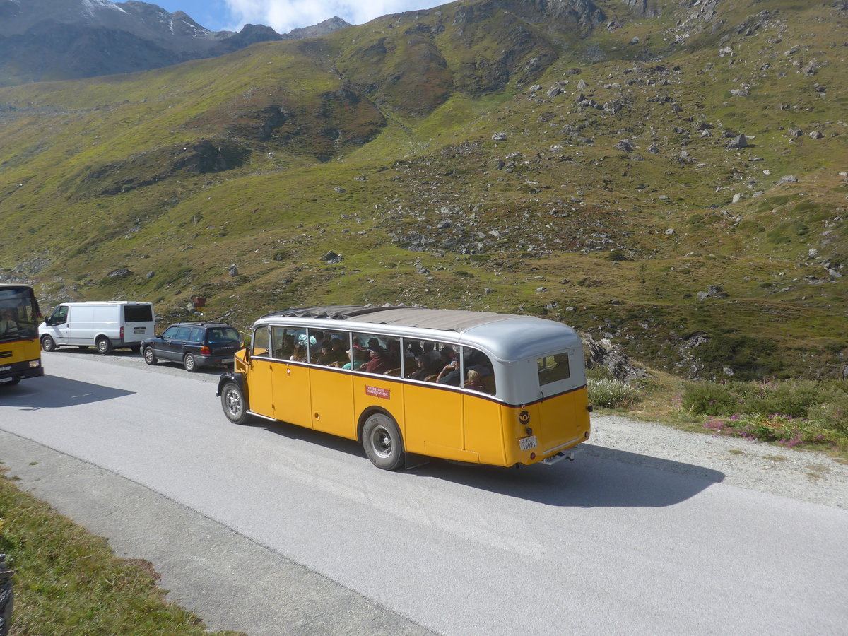 (220'502) - Bonnard, Ayer - VS 16'091 - Saurer/Hess (ex APN Genve; ex Baumgartner, Grenchen; ex P 23'009; ex P 2031) am 6. September 2020 in Moiry, Lac de Moiry