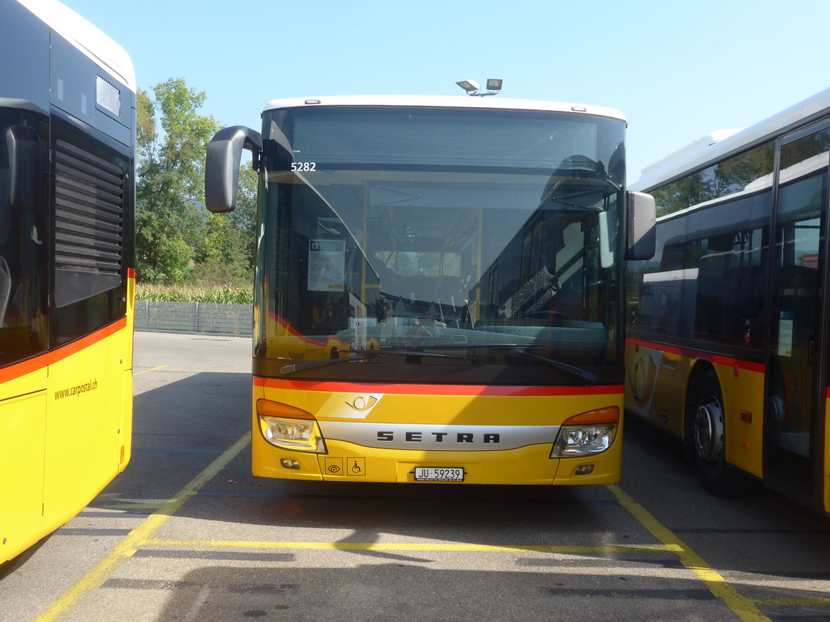 (220'838) - CarPostal Ouest - JU 59'239 - Setra am 20. September 2020 in Develier, Parkplatz