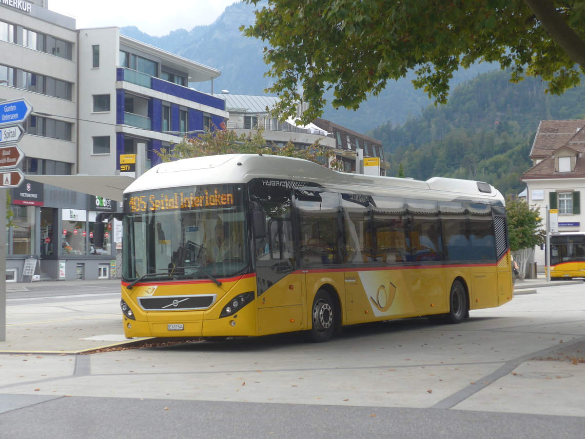 (220'897) - PostAuto Bern - BE 610'544 - Volvo am 21. September 2020 beim Bahnhof Interlaken West