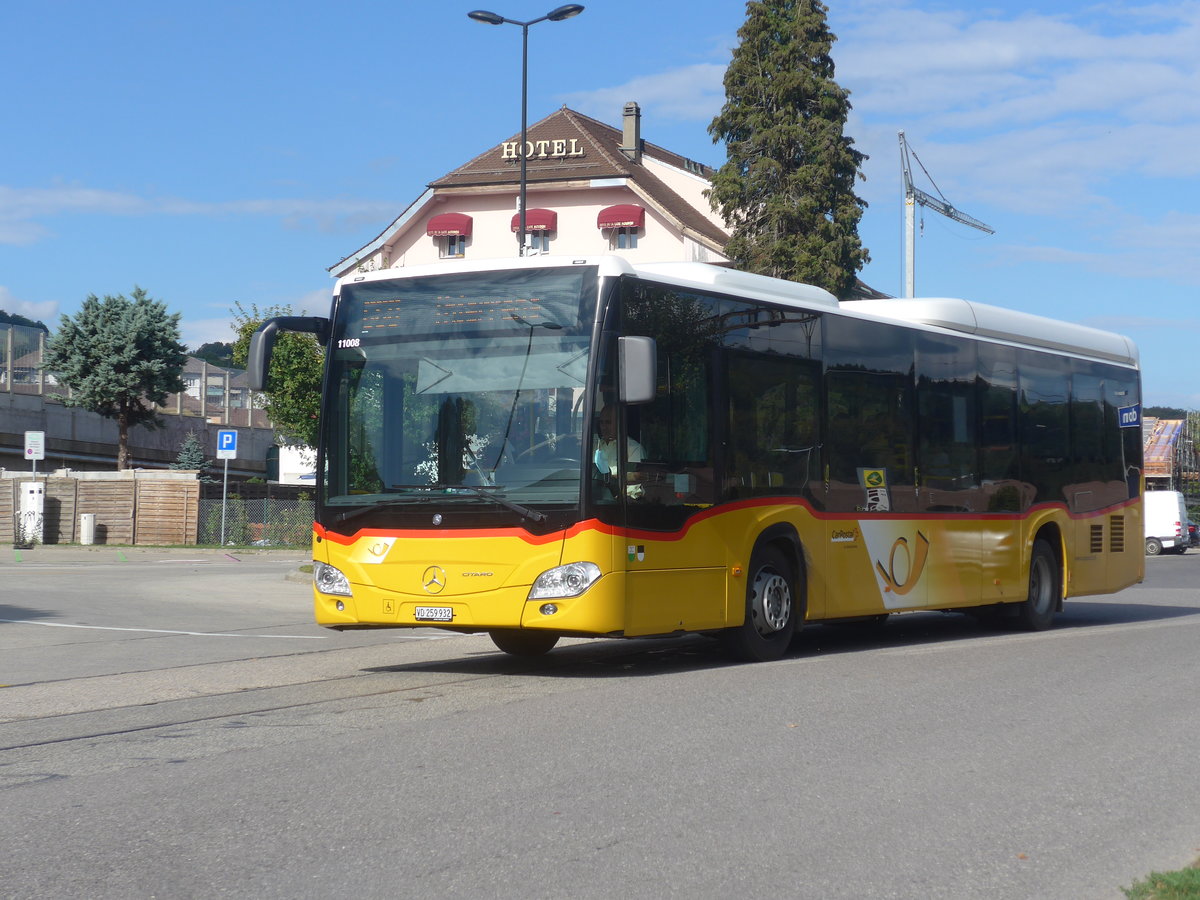 (221'124) - CarPostal Ouest - VD 259'932 - Mercedes am 23. September 2020 beim Bahnhof Moudon