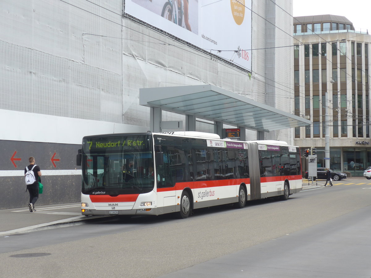 (221'274) - St. Gallerbus, St. Gallen - Nr. 290/SG 198'290 - MAN am 24. September 2020 beim Bahnhof St. Gallen