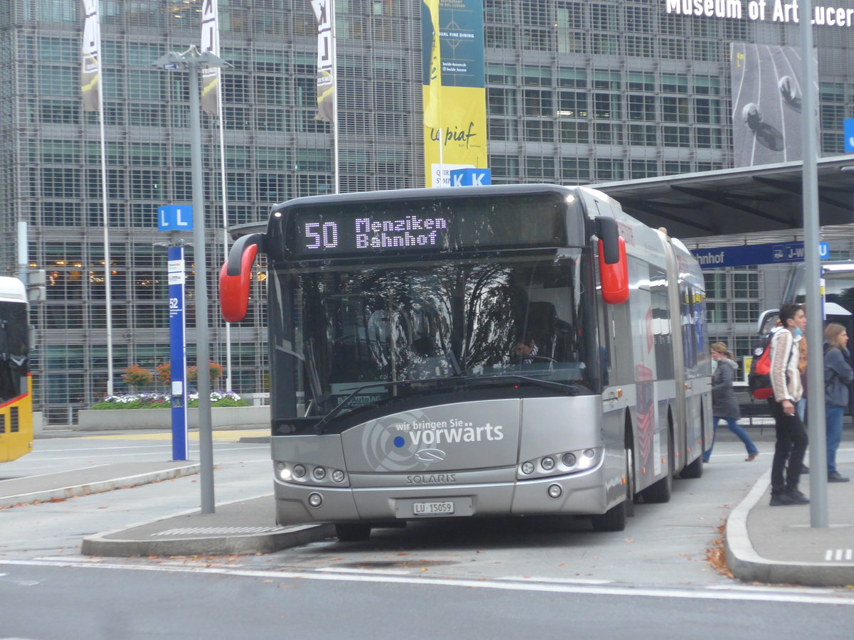 (221'413) - AAGR Rothenburg - Nr. 9/LU 15'059 - Solaris am 25. September 2020 beim Bahnhof Luzern