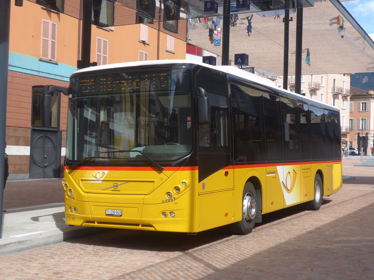 (221'468) - Marchetti, Airolo - TI 190'949 - Volvo am 26. September 2020 beim Bahnhof Bellinzona