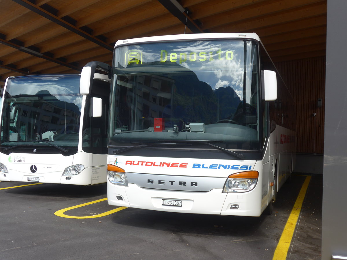 (221'490) - ABl Biasca - Nr. 7/TI 231'007 - Setra am 26. September 2020 in Biasca, Garage