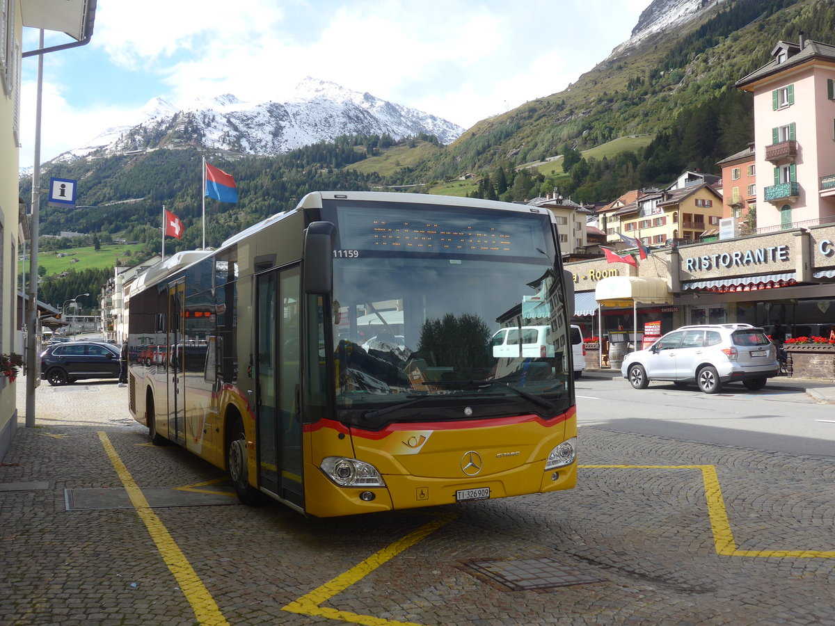 (221'520) - AutoPostale Ticino - TI 326'909 - Mercedes am 26. September 2020 beim Bahnhof Airolo