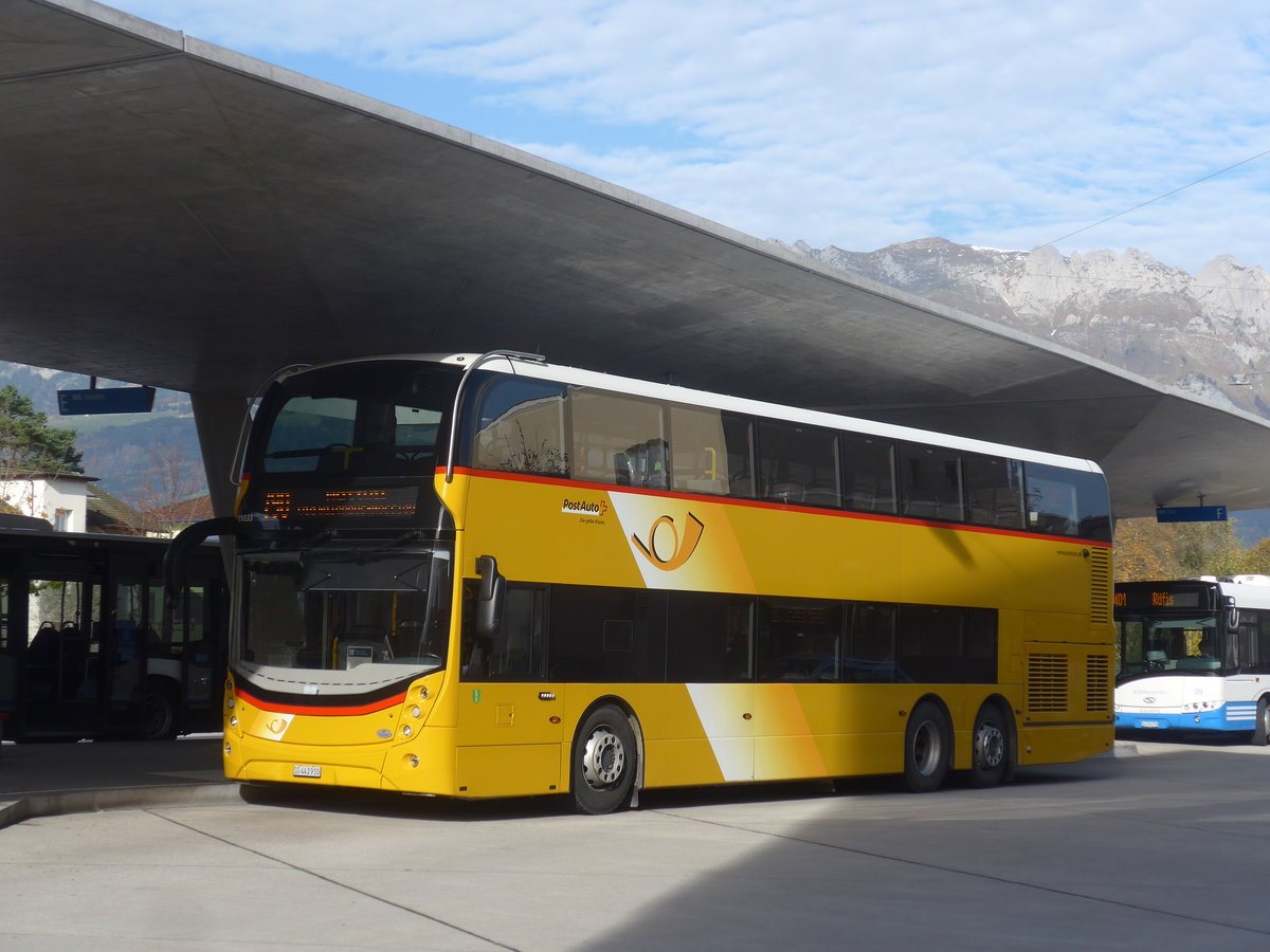 (222'374) - PostAuto Ostschweiz - SG 443'910 - Alexander Dennis am 22. Oktober 2020 beim Bahnhof Buchs