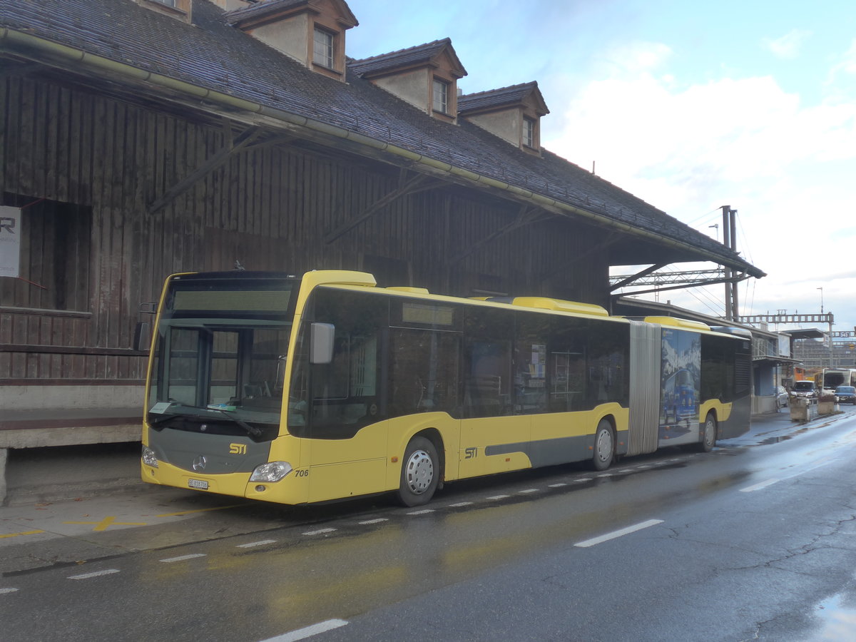 (222'568) - STI Thun - Nr. 706/BE 818'706 - Mercedes am 24. Oktober 2020 beim Bahnhof Spiez