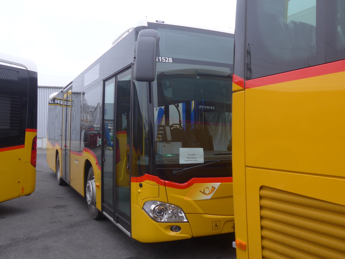 (222'906) - Flck, Brienz - PID 11'528 - Mercedes am 29. November 2020 in Kerzers, Interbus (Teilaufnahme)