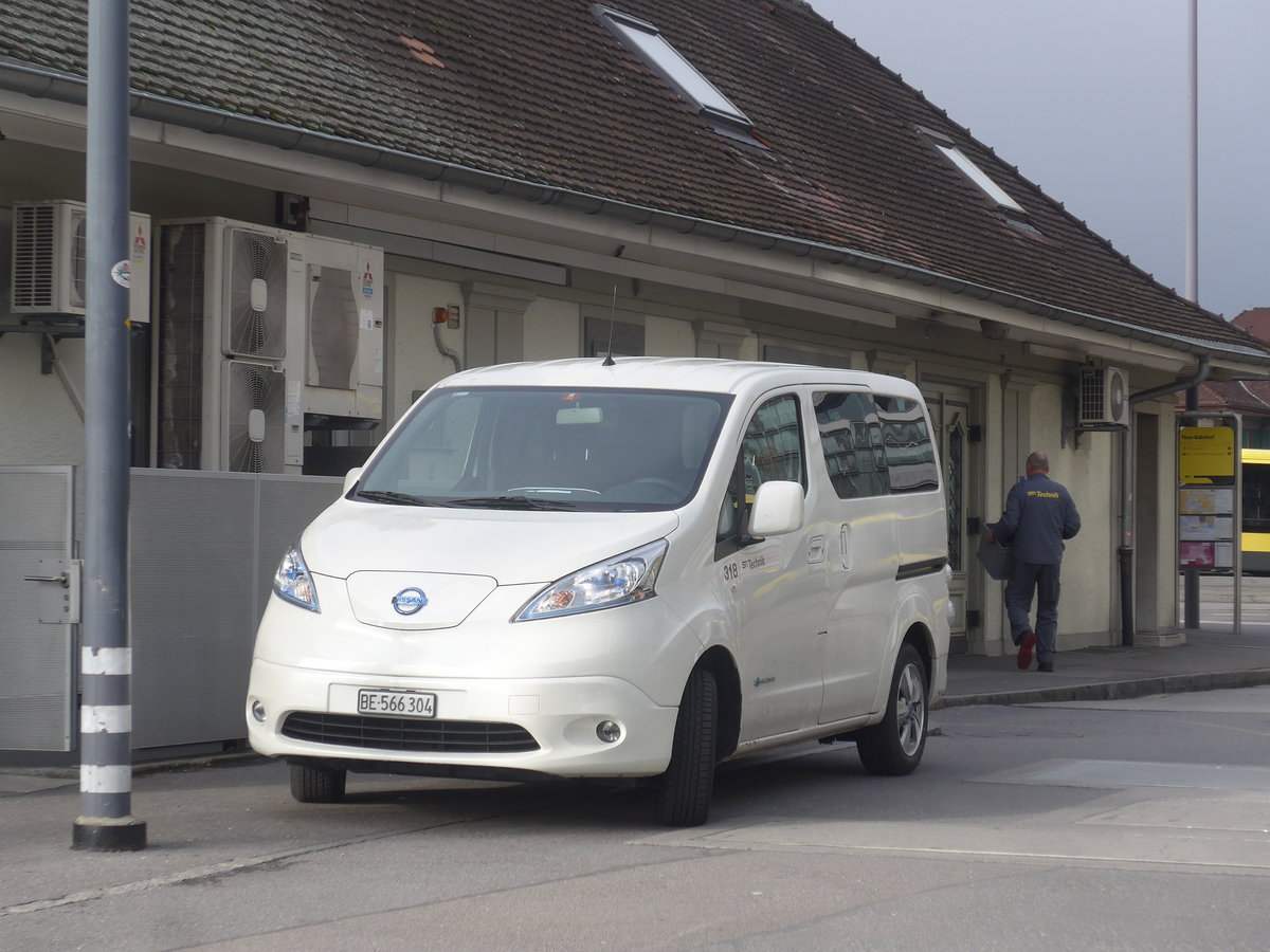 (222'968) - STI Thun - Nr. 318/BE 566'304 - Nissan am 8. Dezember 2020 beim Bahnhof Thun