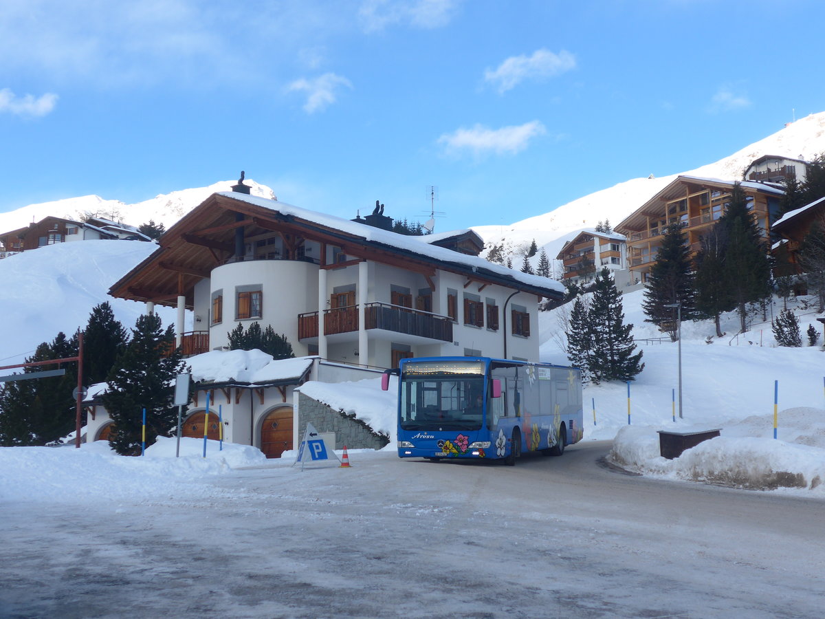 (223'203) - Pfosi, Arosa - Nr. 7/GR 154'247 - Mercedes am 2. Januar 2021 in Arosa, Hrnli