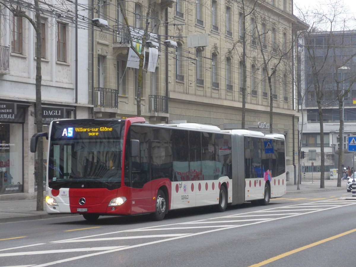 (223'495) - TPF Fribourg - Nr. 566/FR 300'236 - Mercedes am 12. Februar 2021 beim Bahnhof Fribourg