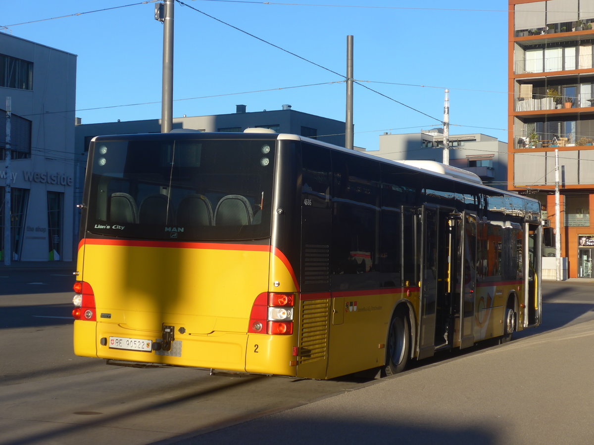 (223'701) - Steiner, Ortschwaben - Nr. 2/BE 90'523 - MAN am 21. Februar 2021 beim Bahnhof Bern Brnnen Westside