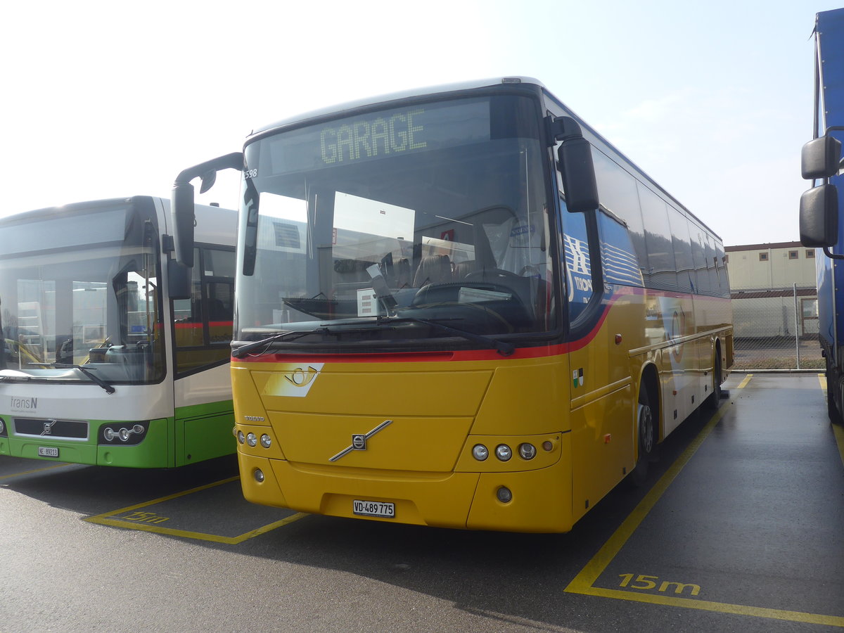 (224'018) - CarPostal Ouest - VD 489'775 - Volvo (ex Favre, Avenches; ex CarPostal Ouest VD 538'347) am 7. Mrz 2021 in Cornaux, Truck Center