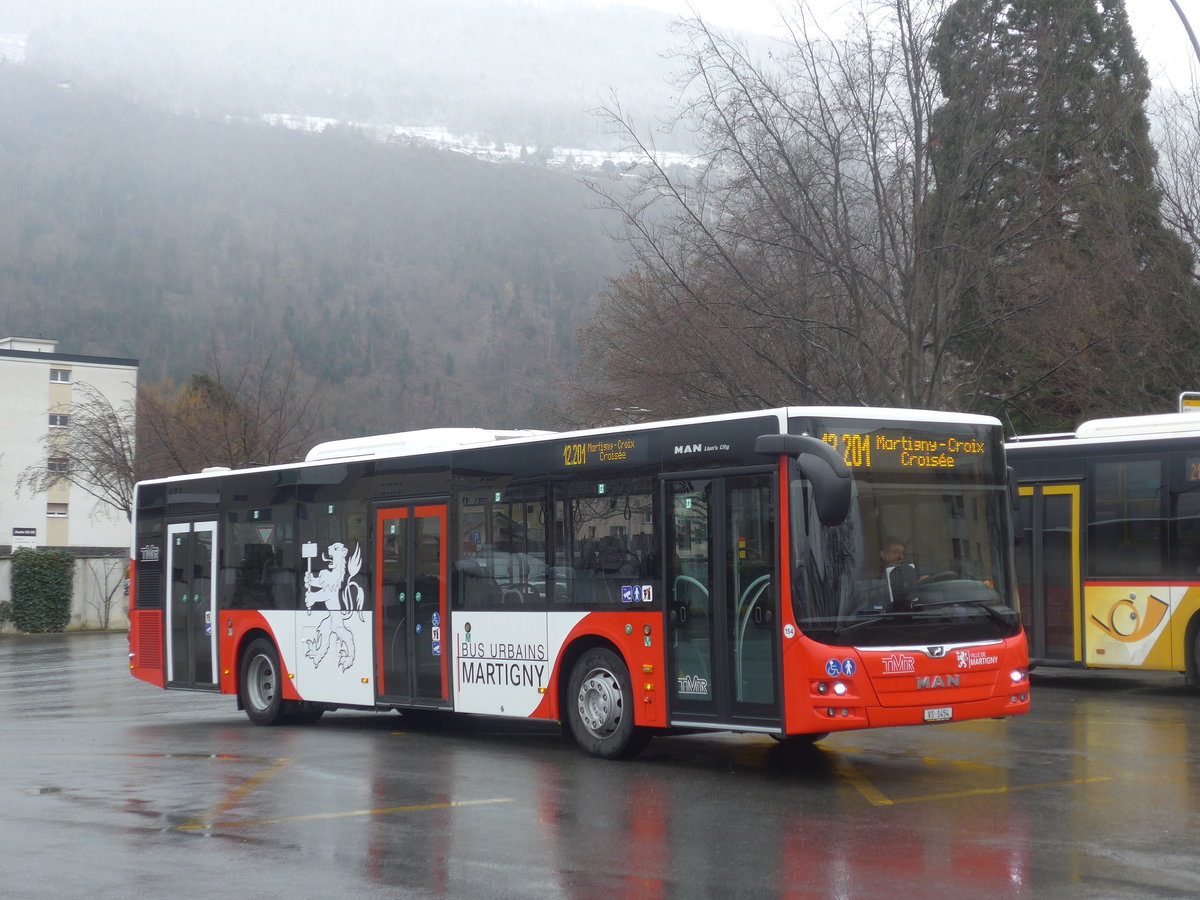 (224'222) - TMR Martigny - Nr. 154/VS 1454 - MAN am 14. Mrz 2021 beim Bahnhof Martigny