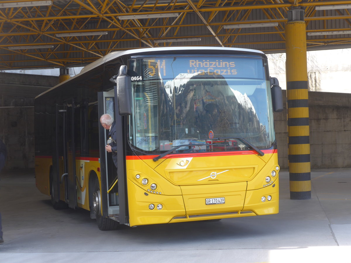 (224'520) - PostAuto Graubnden - GR 170'439 - Volvo am 28. Mrz 2021 in Thusis, Postautostation