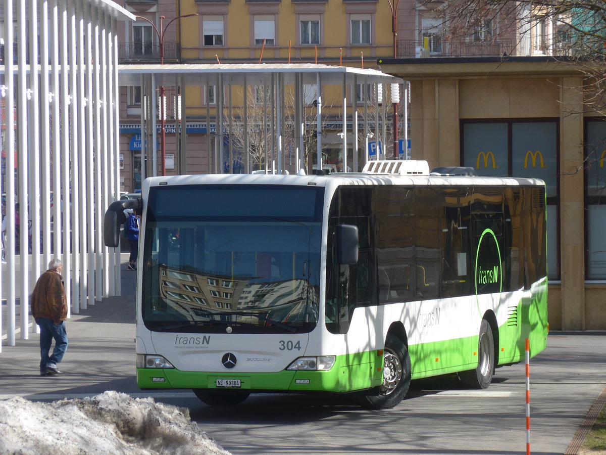 (224'693) - transN, La Chaux-de-Fonds - Nr. 304/NE 90'304 - Mercedes (ex TRN La Chaux-de-Fonds Nr. 304) am 2. April 2021 beim Bahnhof La Chaux-de-Fonds