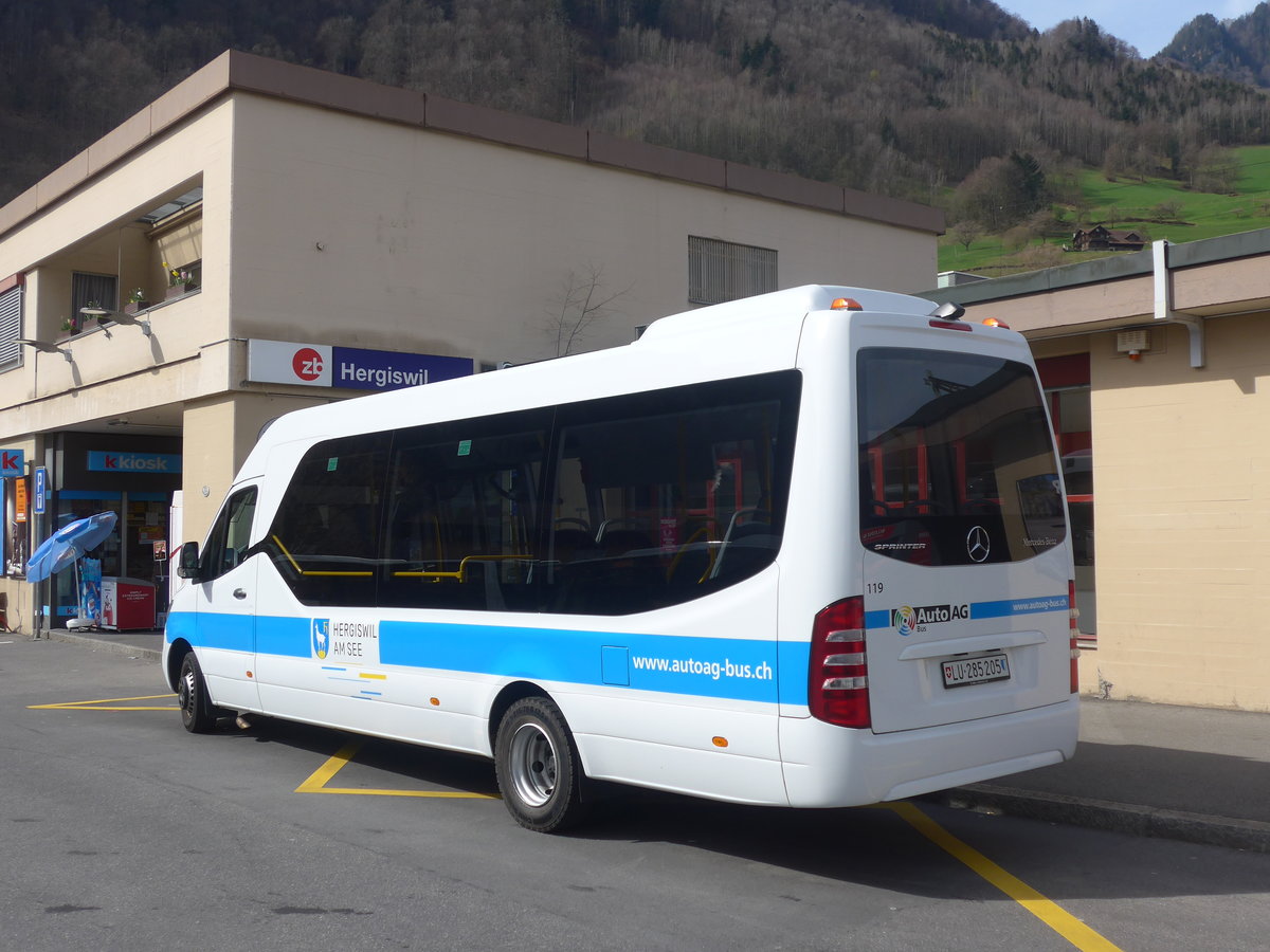 (224'812) - AAGR Rothenburg - Nr. 119/LU 285'205 - Mercedes am 5. April 2021 beim Bahnhof Hergiswil