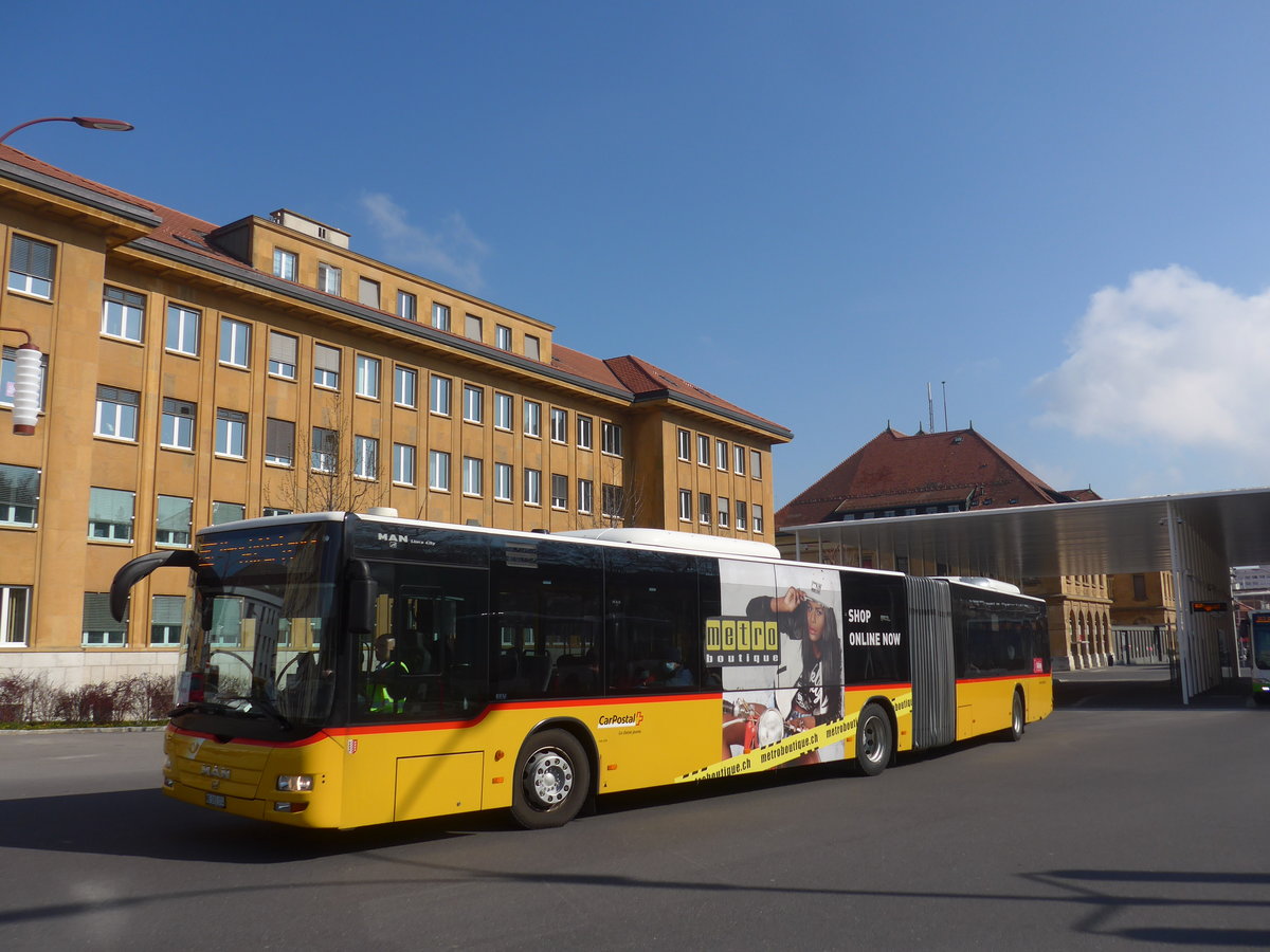 (225'030) - Buchard, Leytron - NE 165'374 - MAN (ex VS 141'737; ex Nr. 158) am 17. April 2021 beim Bahnhof La Chaux-de-Fonds (Einsatz CarPostal)