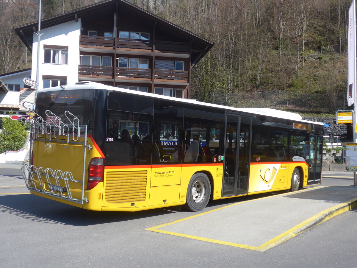 (225'197) - Flck, Brienz - Nr. 0/BE 13'878 - Setra am 21. April 2021 beim Bahnhof Brienz