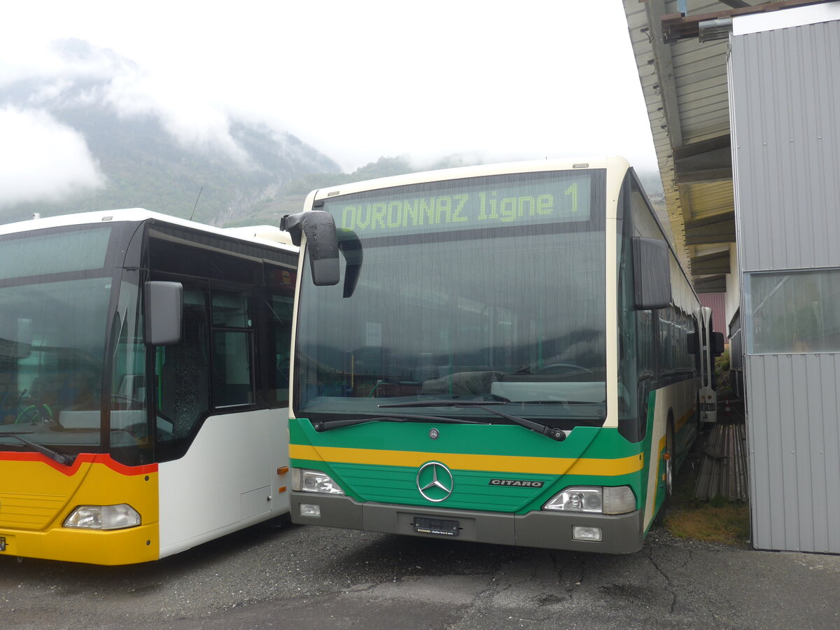 (225'466) - Buchard, Leytron - Nr. 69 - Mercedes (ex MBC Morges Nr. 69) am 1. Mai 2021 in Leytron, Garage