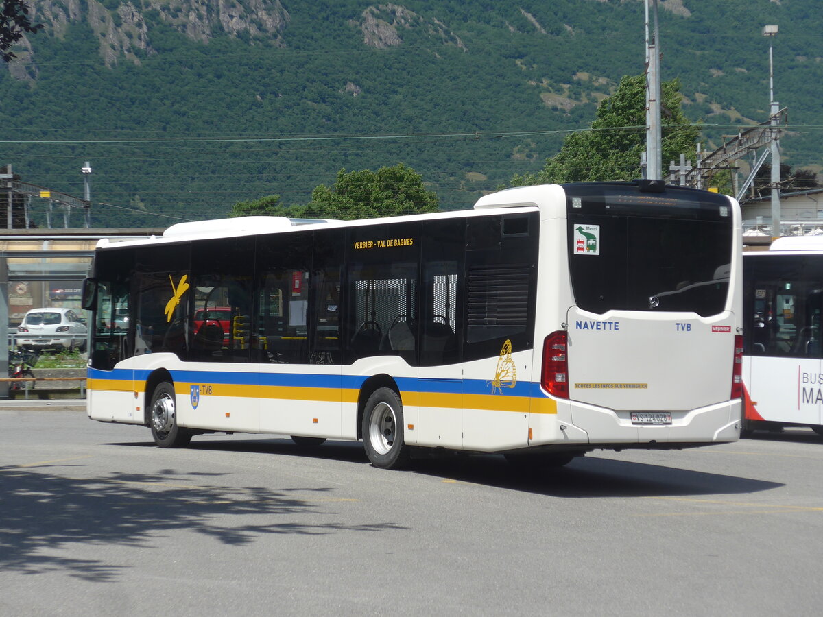 (226'525) - TMR Martigny - Nr. 105/VS 124'028 - Mercedes am 17. Juli 2021 beim Bahnhof Martigny