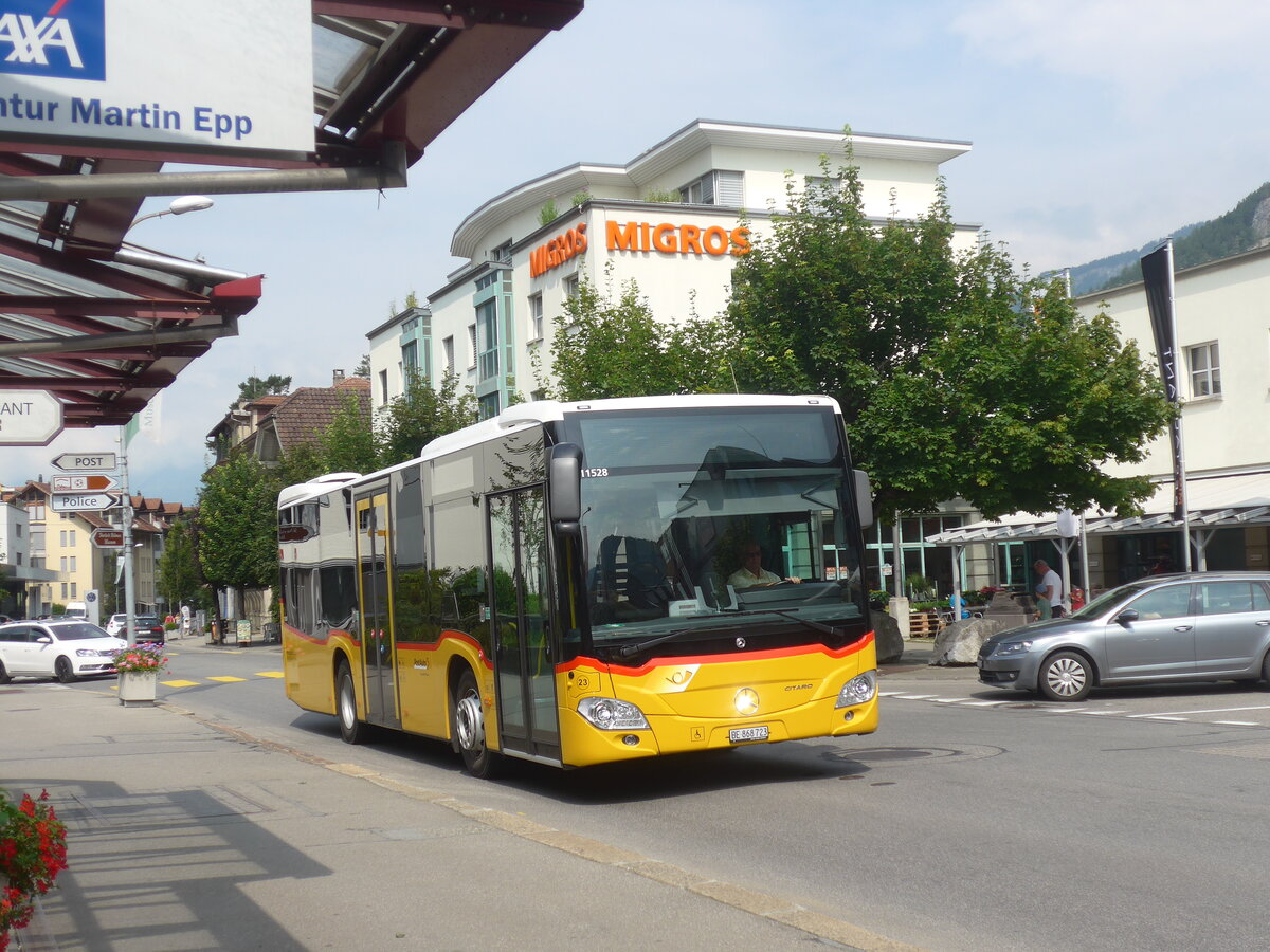 (226'708) - Flck, Brienz - Nr. 23/BE 868'723 - Mercedes am 24. Juli 2021 in Meiringen, Bahnhofstrasse