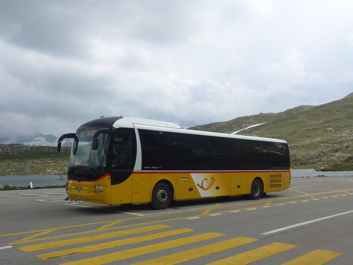 (226'745) - PostAuto Zentralschweiz - Nr. 20/OW 10'070 - MAN (ex Dillier, Sarnen Nr. 20) am 24. Juli 2021 in Grimsel, Passhhe