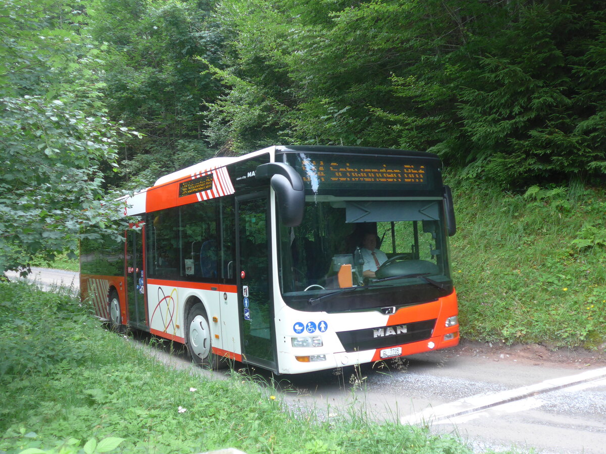 (226'782) - AS Engi - Nr. 5/GL 7705 - MAN am 25. Juli 2021 in Schwanden, Notumfahrung