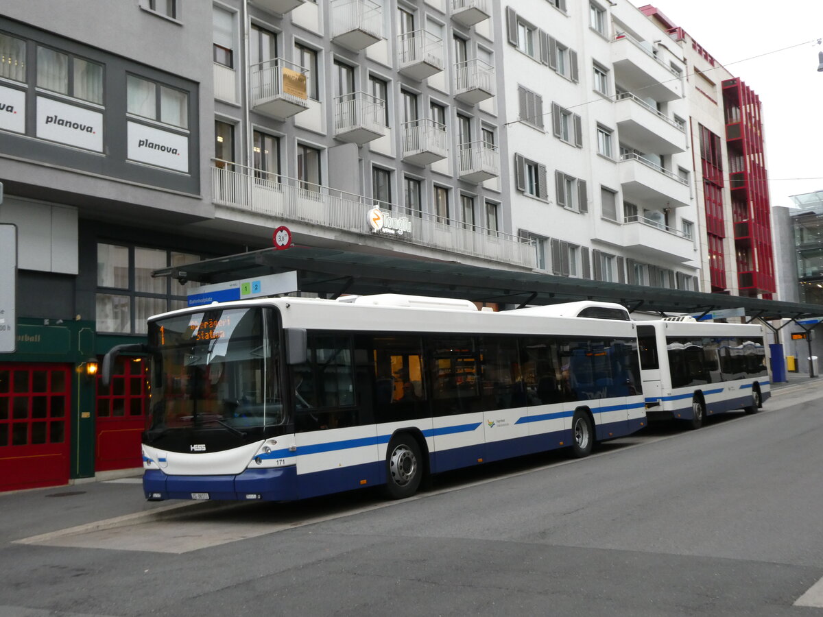 (229'591) - ZVB Zug - Nr. 171/ZG 88'171 - Hess am 22. Oktober 2021 beim Bahnhof Zug