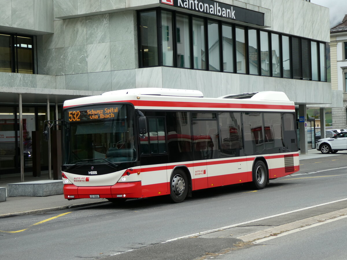 (229'623) - AAGS Schwyz - Nr. 6/SZ 5006 - Scania/Hess am 22. Oktober 2021 in Schwyz, Zentrum