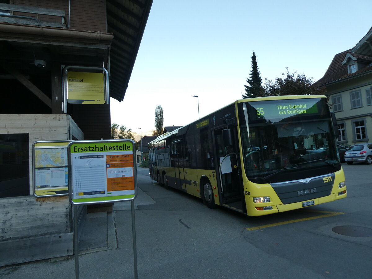 (229'887) - STI Thun - Nr. 159/BE 752'159 - MAN am 24. Oktober 2021 beim Bahnhof Wimmis