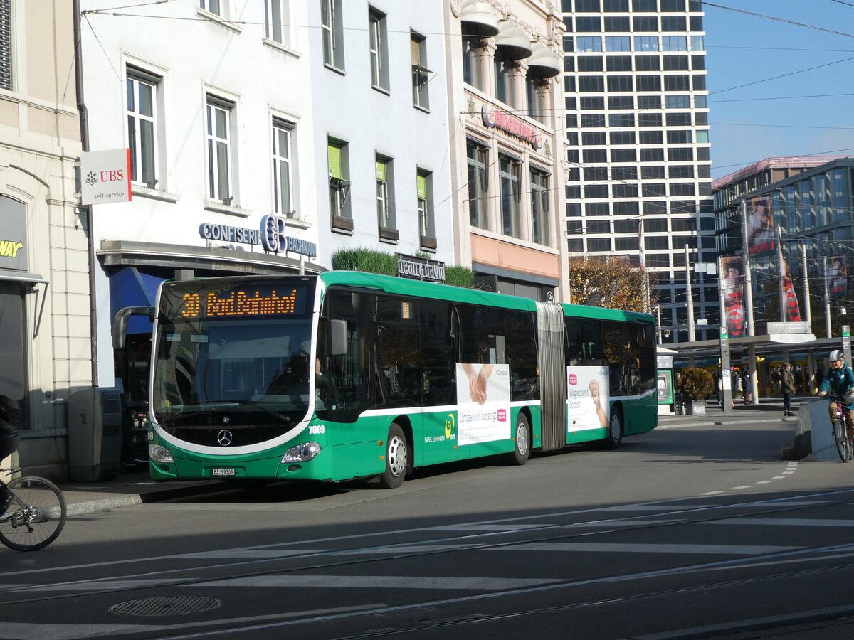 (230'230) - BVB Basel - Nr. 7009/BS 99'309 - Mercedes am 9. November 2021 beim Bahnhof Basel