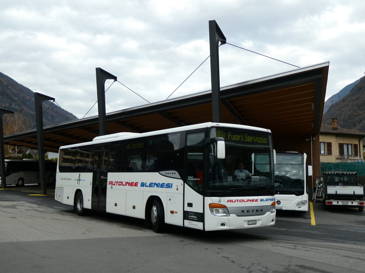 (230'426) - ABl Biasca - Nr. 7/TI 231'007 - Setra am 10. November 2021 in Biasca, Garage