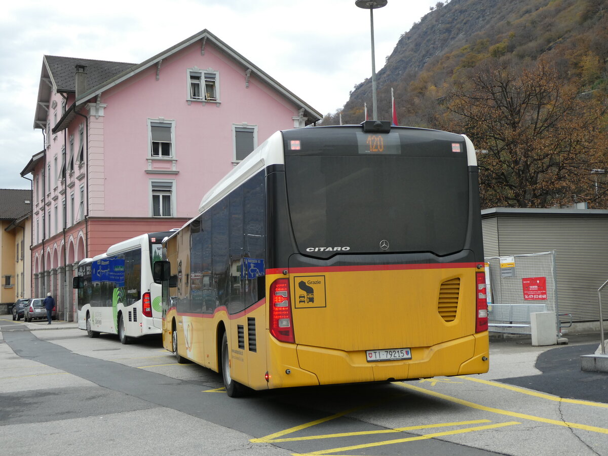 (230'447) - Barenco, Faido - TI 79'215 - Mercedes am 10. November 2021 beim Bahnhof Biasca