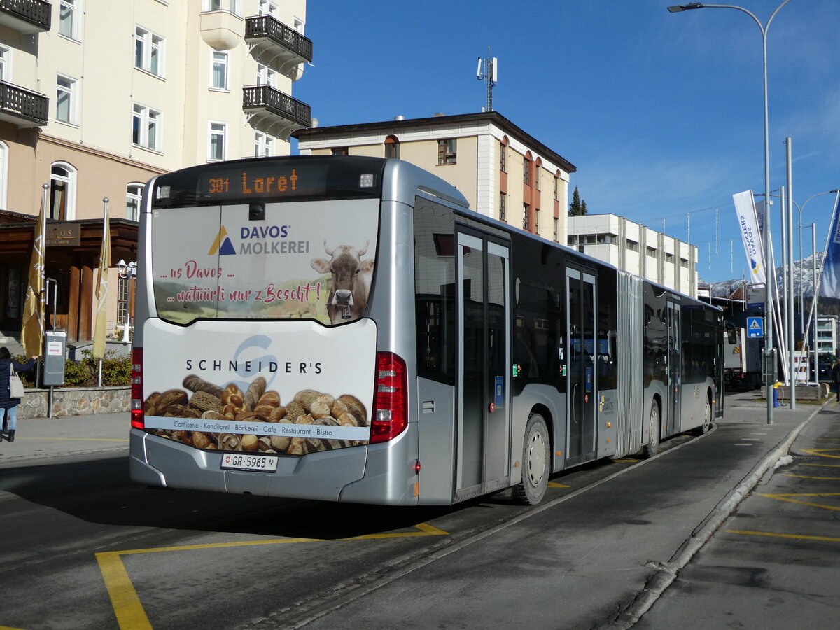 (230'516) - Kessler, Davos - GR 5965 - Mercedes am 12. November 2021 beim Bahnhof Davos Dorf