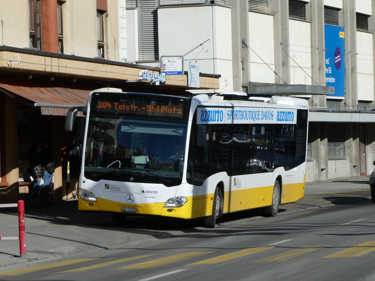 (230'537) - VBD Davos - Nr. 4/GR 51'225 - Mercedes am 12. November 2021 beim Bahnhof Davos Dorf