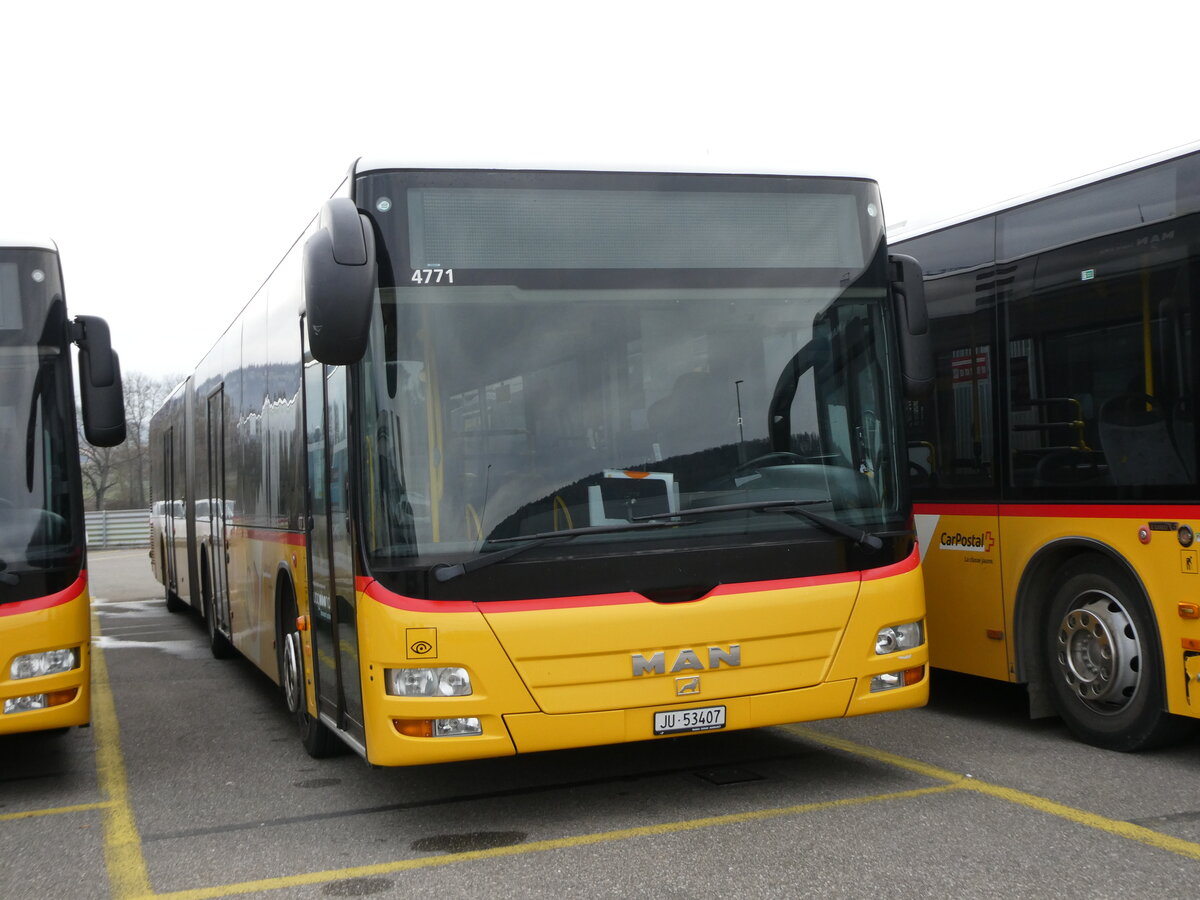 (230'603) - CarPostal Ouest - JU 53'407 - MAN (ex Nr. 37) am 13. November 2021 in Develier, Parkplatz