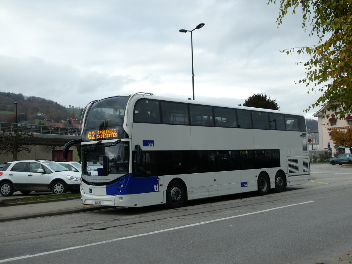 (230'691) - TL Lausanne - Nr. 548/VD 261'397 - Alexander Dennis am 13. November 2021 beim Bahnhof Moudon