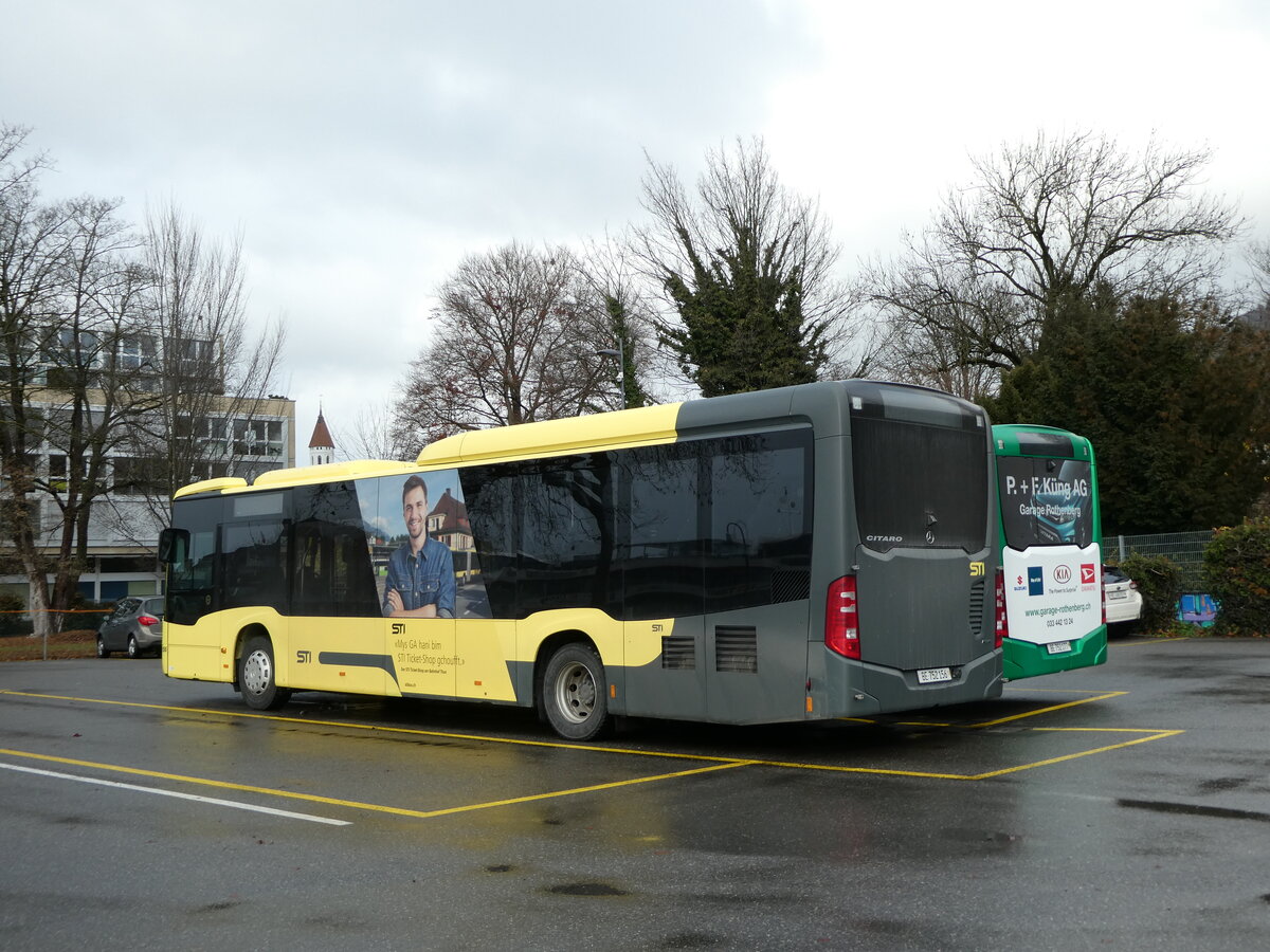 (231'056) - STI Thun - Nr. 156/BE 752'156 - Mercedes am 5. Dezember 2021 bei der Schifflndte Thun