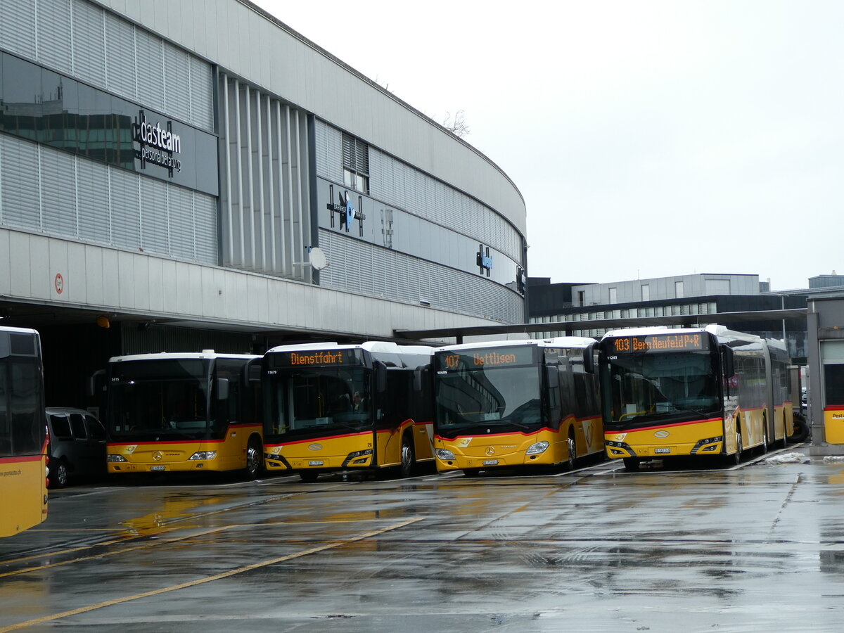 (231'093) - PostAuto Bern - Nr. 11'243/BE 562'243 - Solaris am 11. Dezember 2021 in Bern, Postautostation