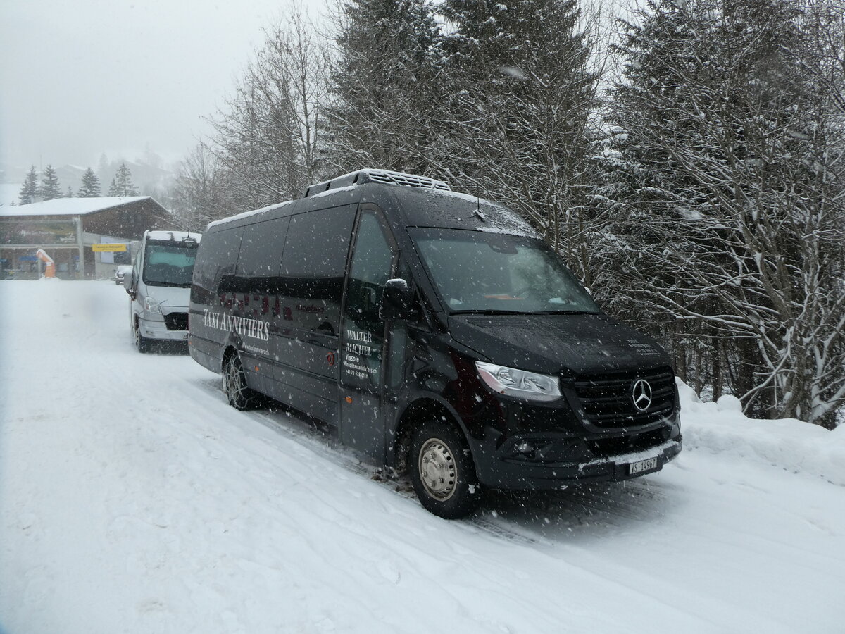 (231'921) - Michel, Vissoie - VS 14'967 - Mercedes am 9. Januar 2022 in Adelboden, ASB