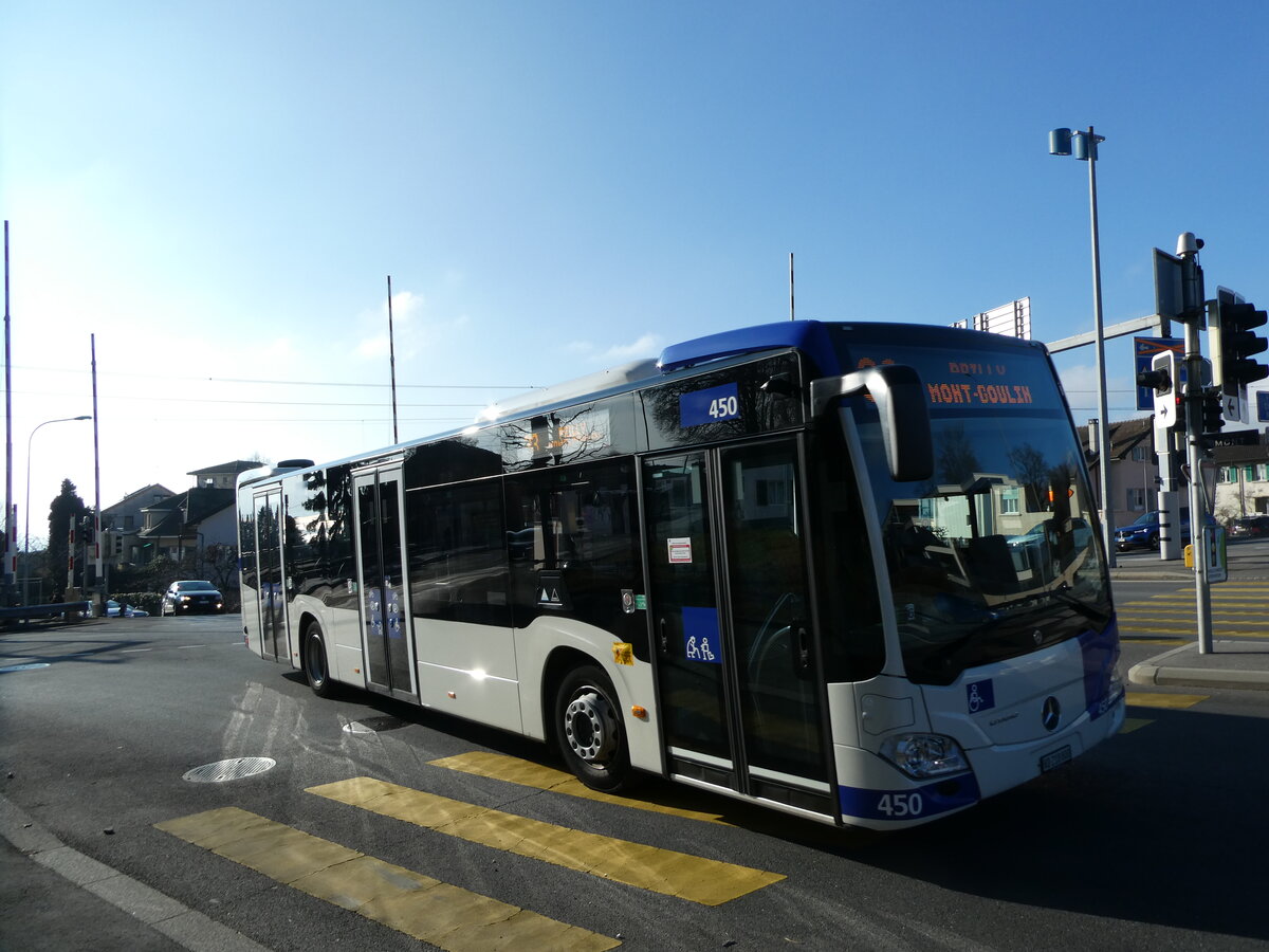 (232'377) - TL Lausanne - Nr. 450/VD 218'800 - Mercedes am 23. Januar 2022 in Prilly, Route du Mont