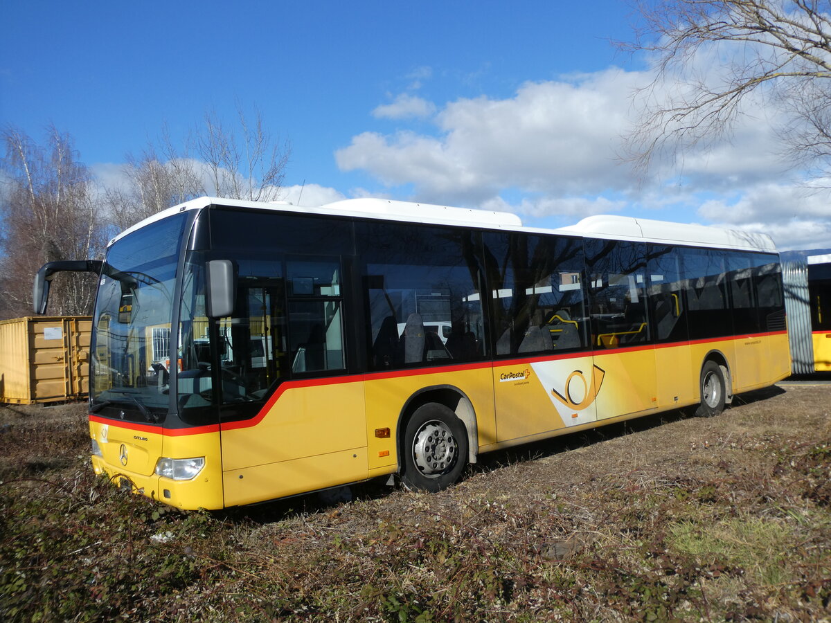 (232'516) - CarPostal Ouest - (VD 335'346) - Mercedes am 30. Januar 2022 in Yverdon, Garage