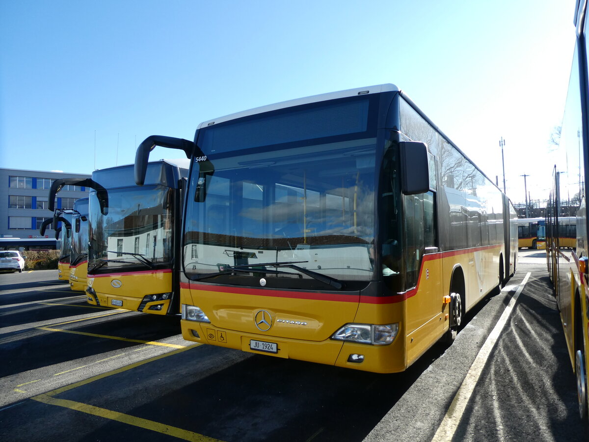 (232'523) - CarPostal Ouest - JU 1924 - Mercedes (ex Nr. 73; ex Stucki, Porrentruy Nr. 20) am 30. Januar 2022 in Yverdon, Garage 