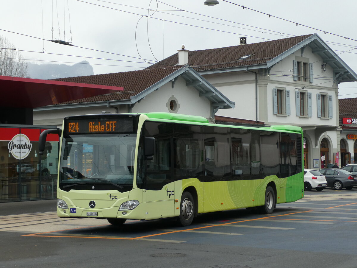 (232'580) - TPC Aigle - Nr. 456/VS 479'135 - Mercedes (ex Ledermair, A-Schwaz) am 31. Januar 2022 beim Bahnhof Aigle