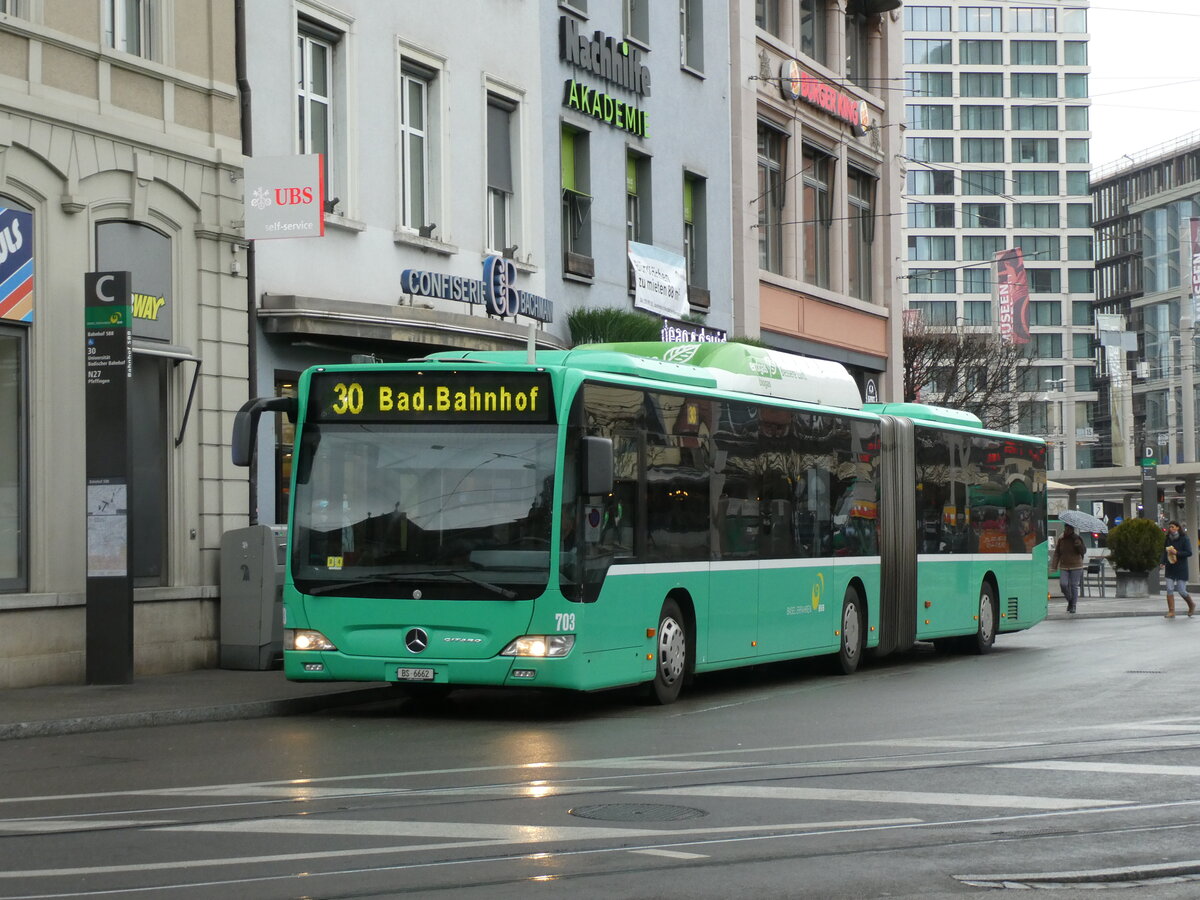 (232'913) - BVB Basel - Nr. 703/BS 6662 - Mercedes am 14. Februar 2022 beim Bahnhof Basel