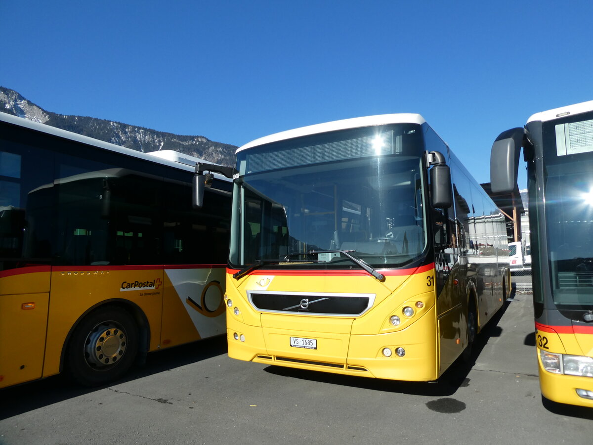 (233'158) - TPC Aigle - Nr. 31/VS 1685 - Volvo (ex Vorfhrfahrzeug) am 26. Februar 2022 in Collombey, Garage TPC